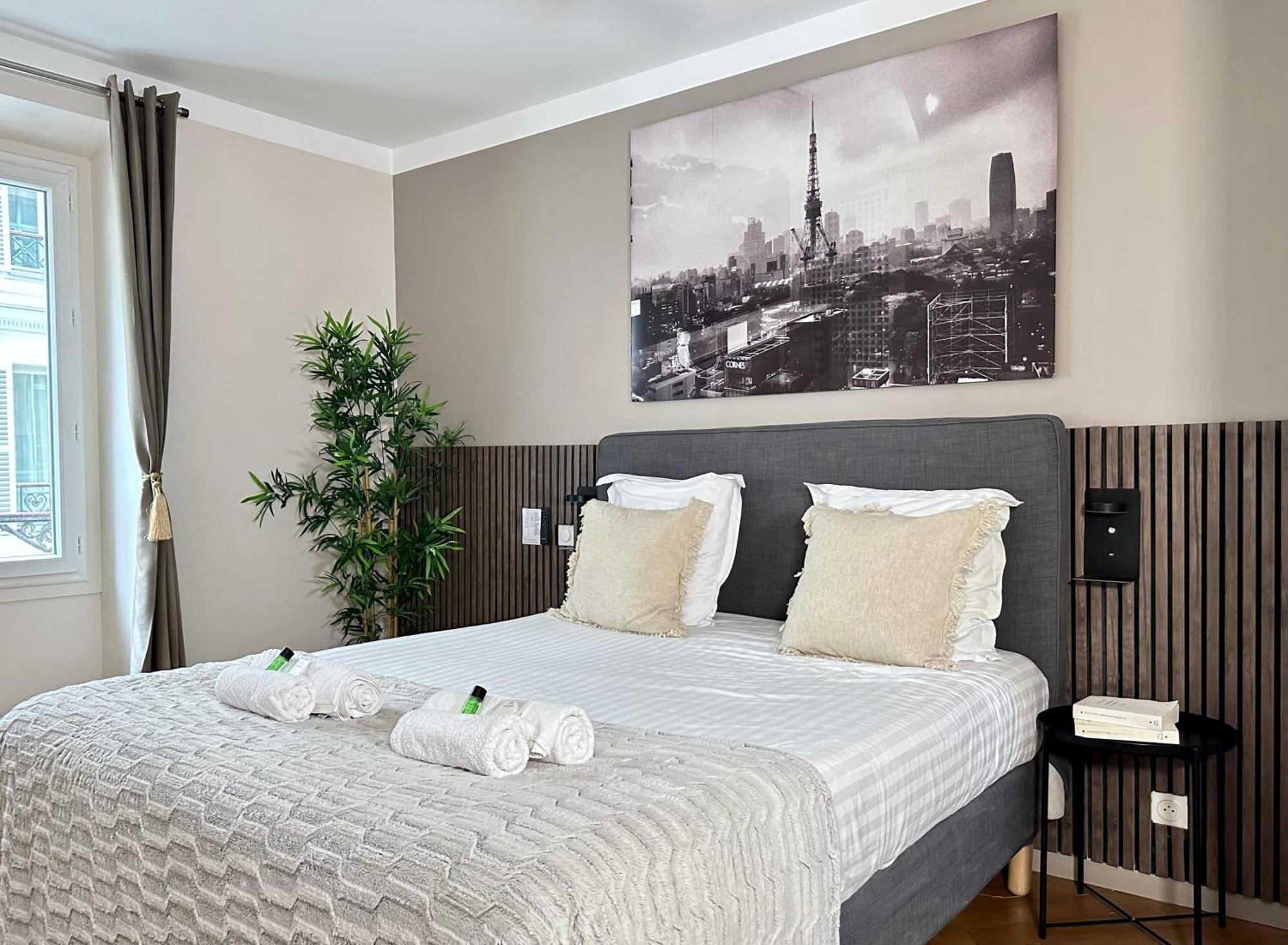 1581 Typical Luxurious Parisian Getaway Appartamento *