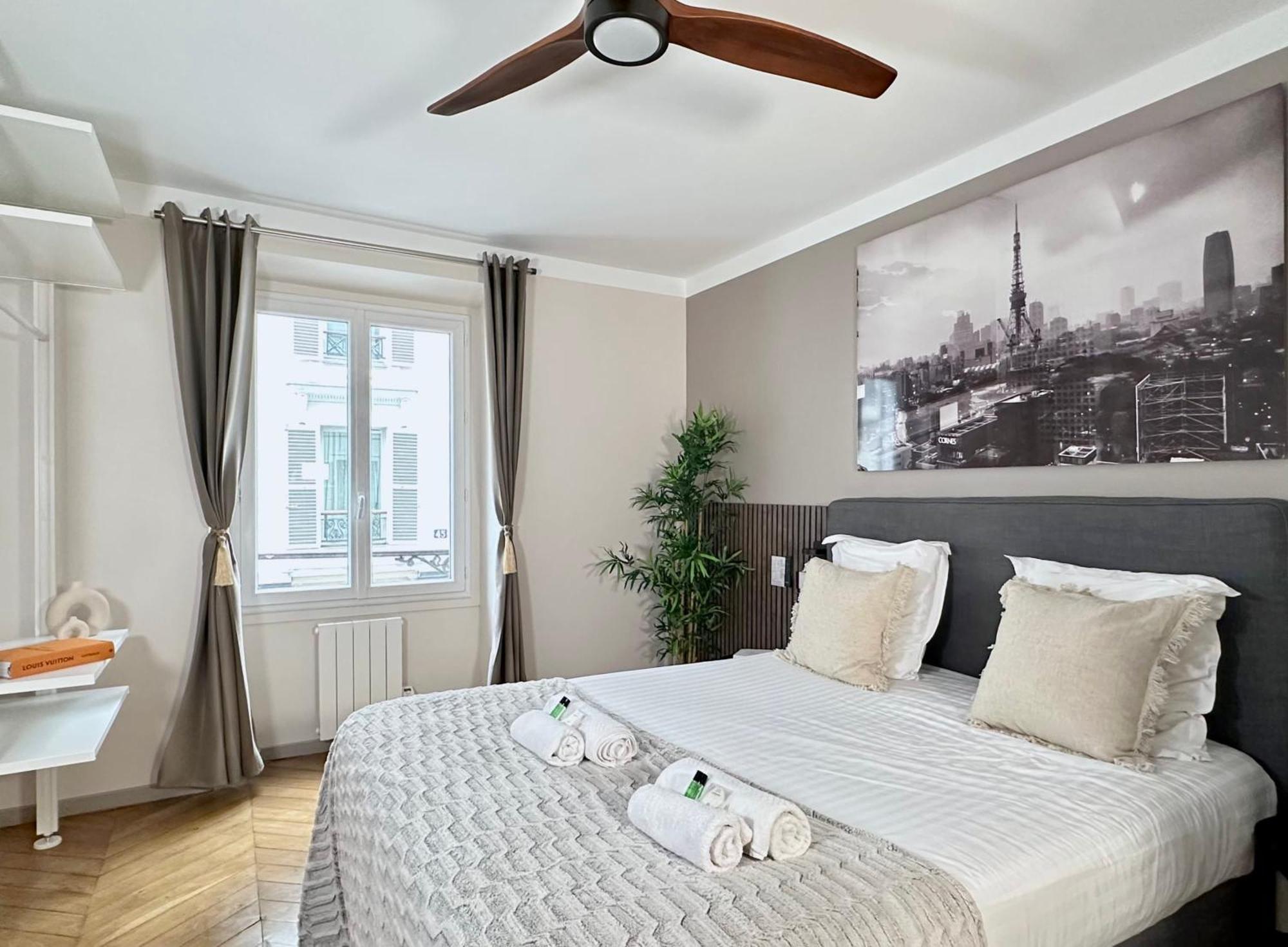 Appartamento 1581 Typical Luxurious Parisian Getaway